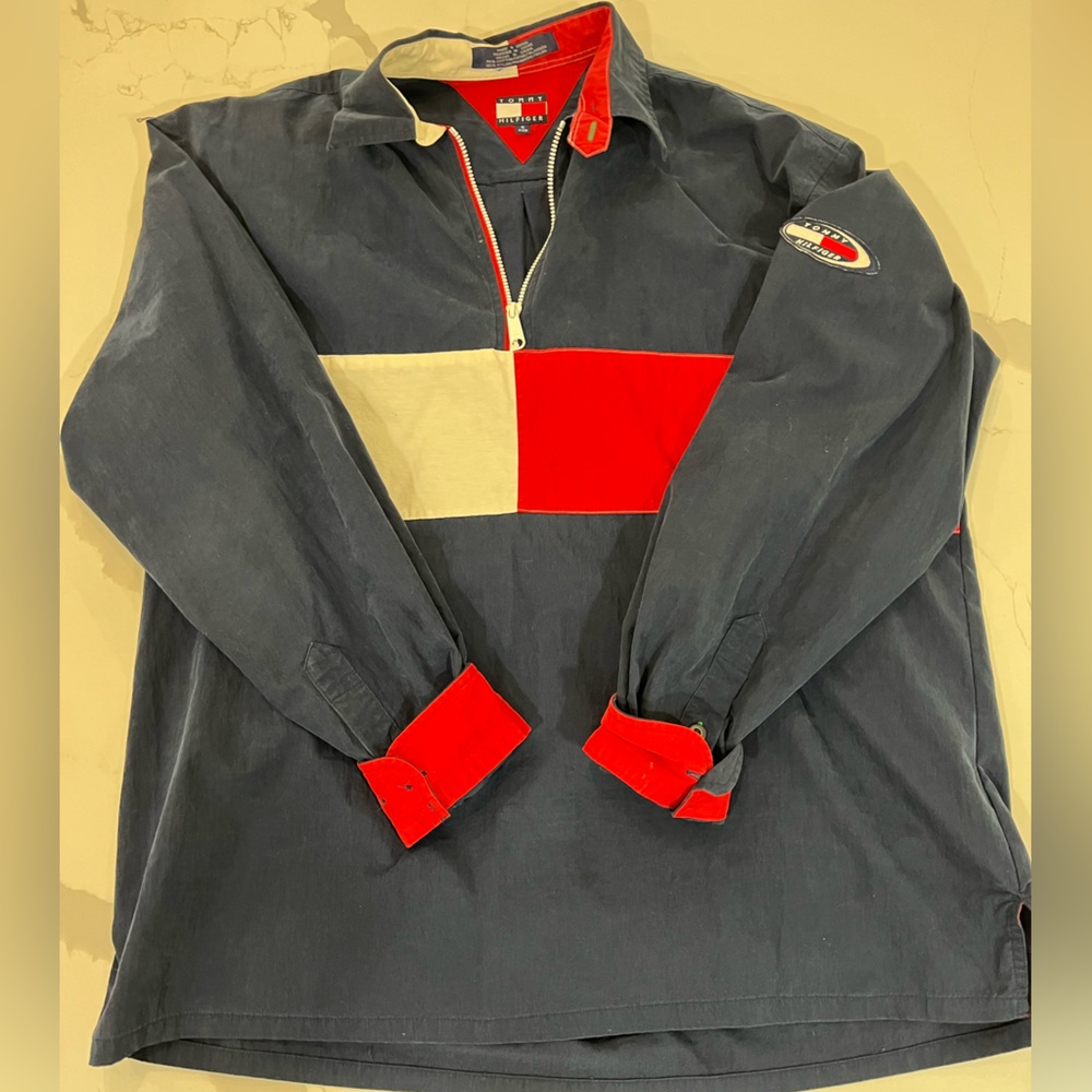 Vintage 90’s Tommy Hilfiger quarter zip- size medium- unisex